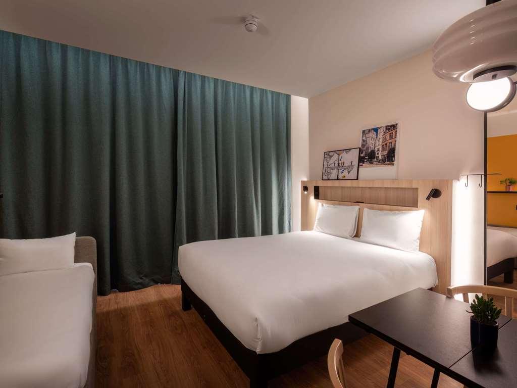 Hotel Adagio Access Centre Cathedrale 3*