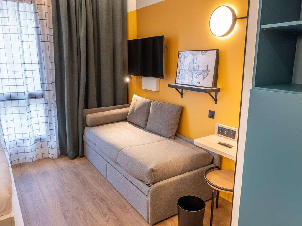 Hotel Adagio Access Centre Cathedrale 3*